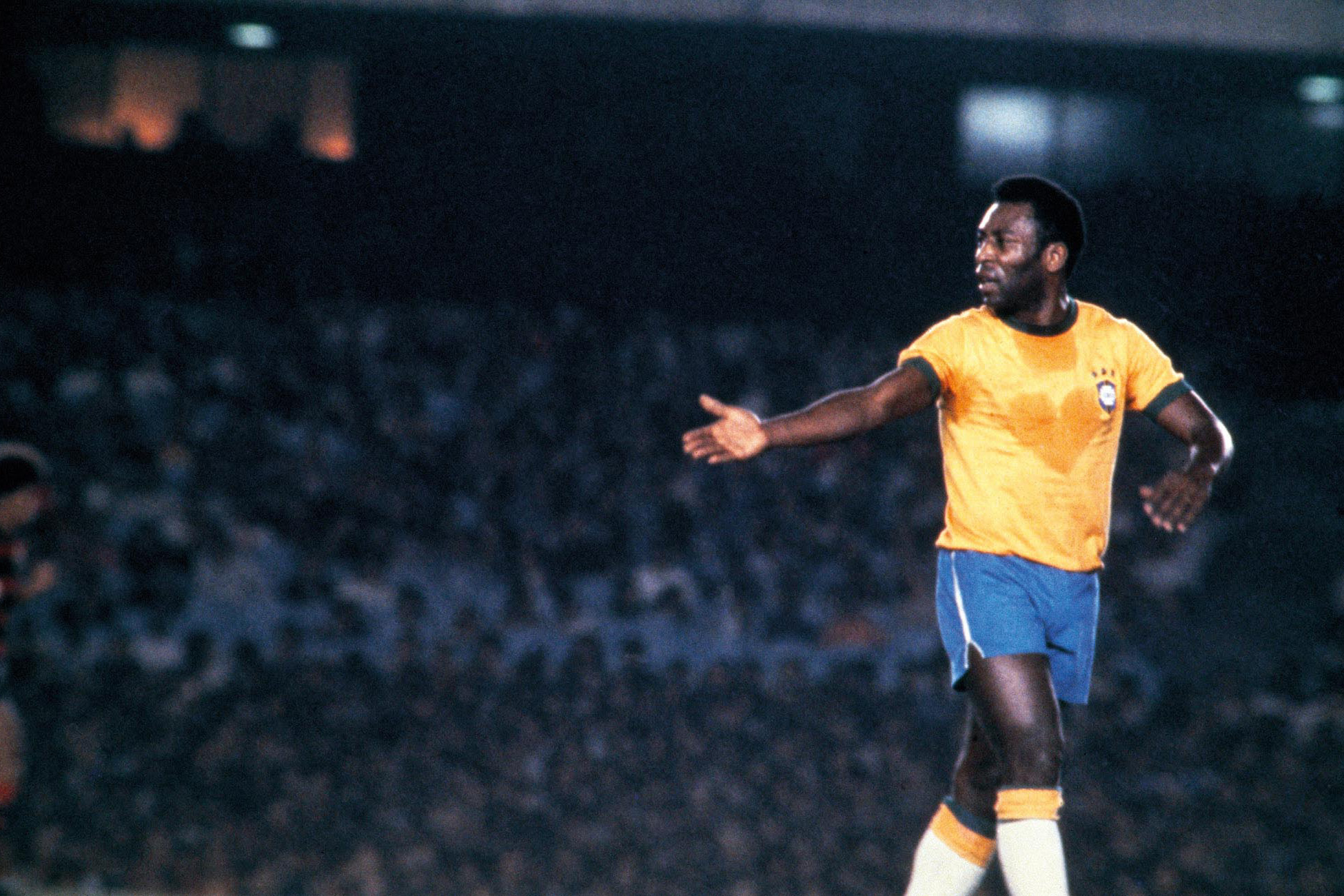 About Pelé | Castle Fine Art